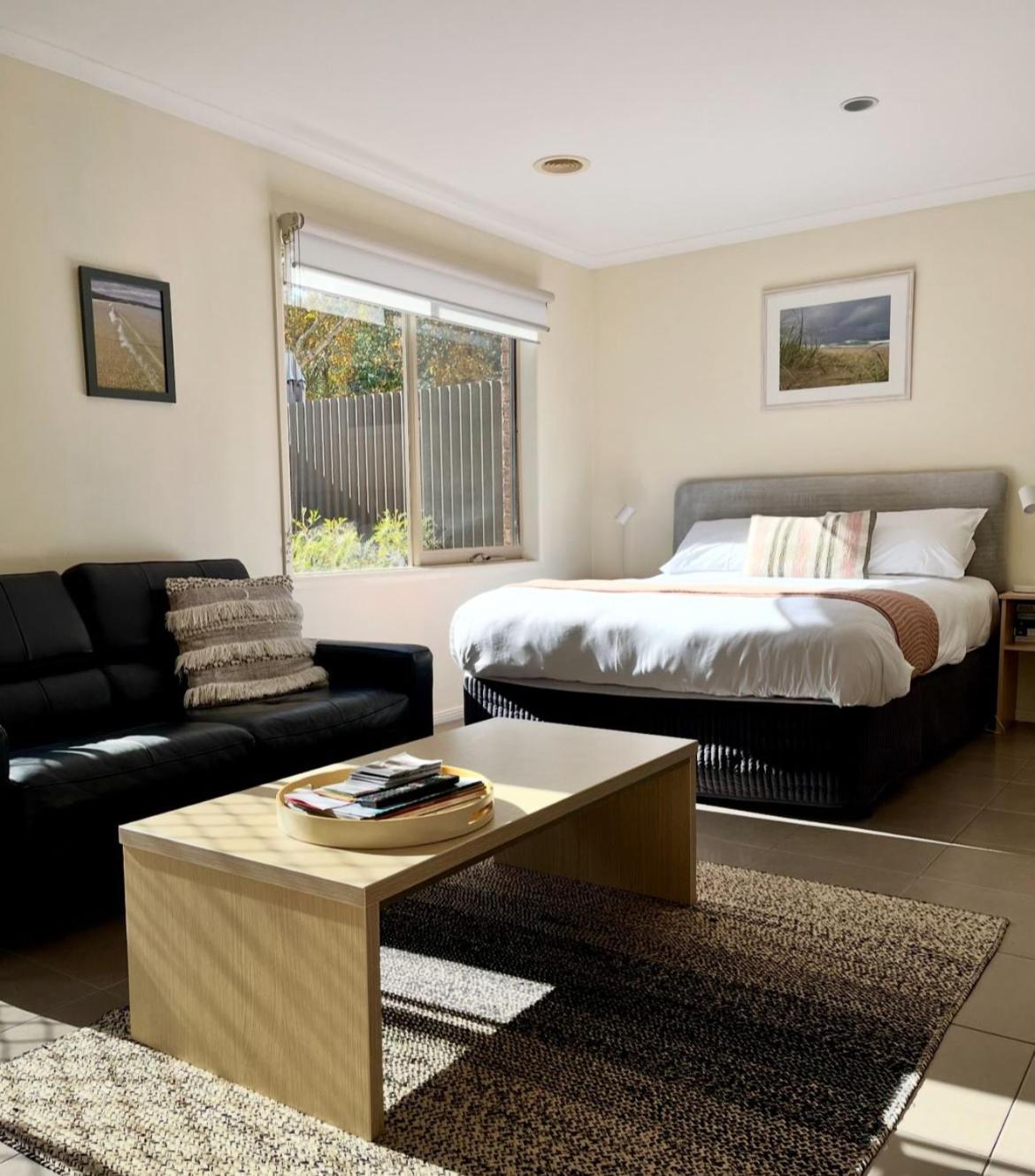 Marengo Beach Studios- Pet Friendly 외부 사진